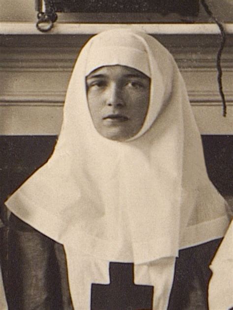 Olga Nikolaevna In Her Red Cross Nurse Uniform During Wwi Царь