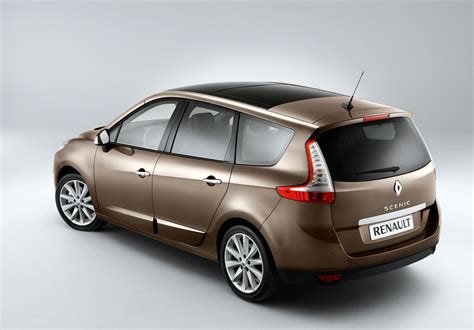 It became the 1997 european car of the year on its launch in november 1996. Renault Scenic And Grand Scenic