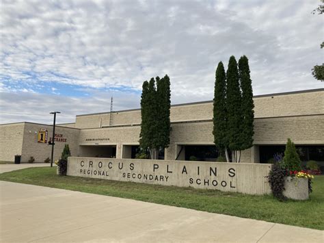Crocus Plains Regional High School, Brandon – Winnipeg Architecture