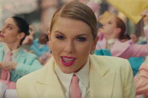Taylor Swift Calls Out Sexist Double Standards That Shes Sick Of On New Album Lover Irish