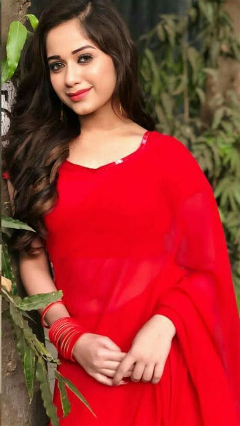 Janvière hair serum (30 ml). Jannat zubair | Deepika hairstyles, Stylish girl images ...