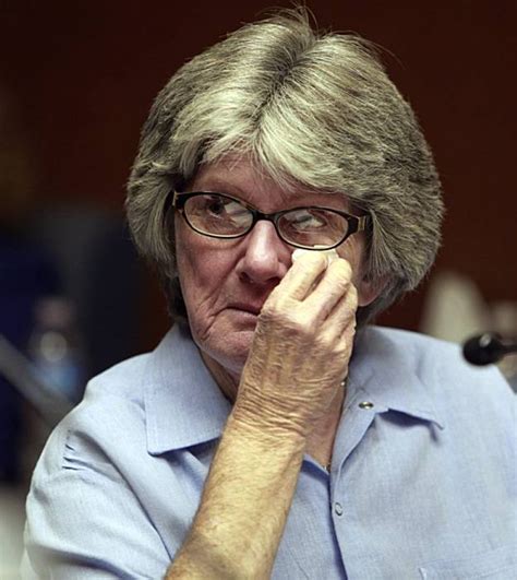 Patricia dianne krenwinkel (born december 3, 1947) is an american convicted murderer and a former member of charles manson's murderous commune, known as the family. La mano que mece la cuna: Patricia Krenwinkel (Familia ...