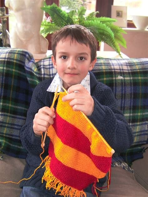 Teaching Children To Knit
