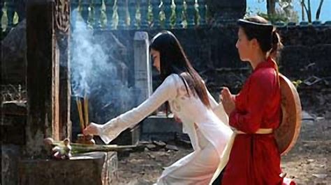 Cúng gà như thế nào cho đúng lễ nghi từ xa xưa, gà luộc đã là món không thể. Nguồn gốc và ý nghĩa của Tết Thanh Minh