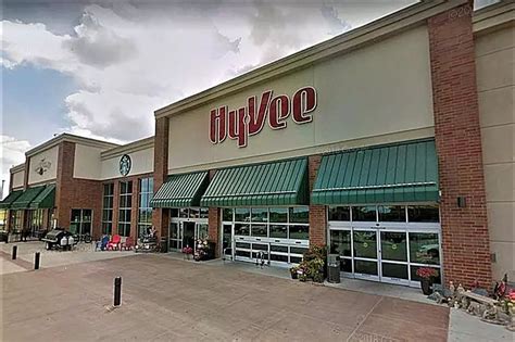 Hy Vee West Circle Drive