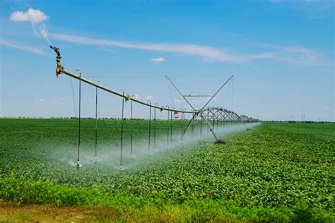 Field Irrigation Systems Stock Image Image Of Farmland 121094839