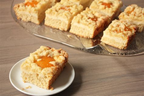 Finde was du suchst lecker simpel. Rezept: Aprikosen Quark Kuchen mit Streuseln