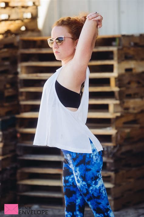 Trust me, cheap workout clothes that are both cute and functional absolutely do exist. Yoga Clothing Subscription Box - Yoga Club - The Pink Envelope