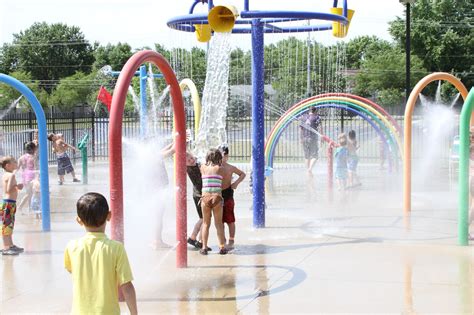 Splish, Splash! Your Summer Splash Pad Guide | Splash pad, Water playground, Splash park