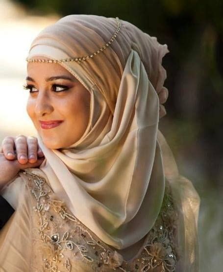 Hijab Accessories Ways To Accessorize Hijab With Jewelry