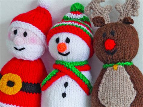 Toy star knitted from bamboo yarn, inside a filler. Get festive with a Santa, reindeer and snowman knitting ...