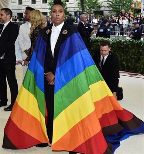 You Go Girl Lena Waithe Shows Her Pride On Red Carpet The Fight Magazine