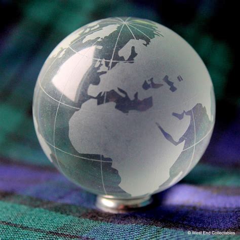 Massive 60mm 2 4 Etched Glass Globe Marble And Stand Detailed Planet Earth Ebay