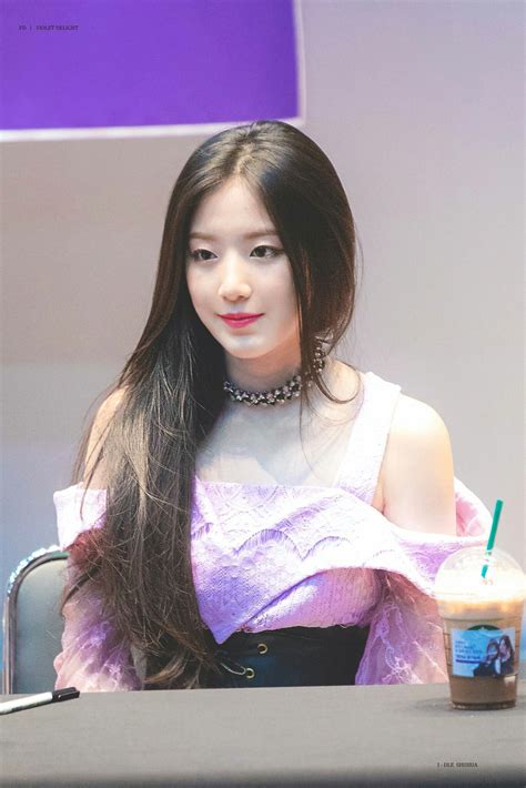 45 kg (99 lbs) blood type: SHUHUA || G-IDLE | Gadis, Wanita, Gadis korea