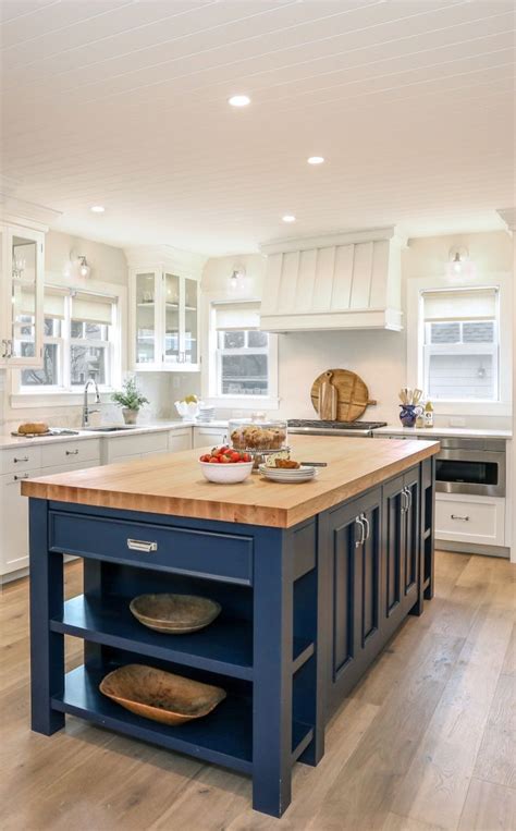 Kitchen With Blue Island Home Bunch An Interior Design And Luxury