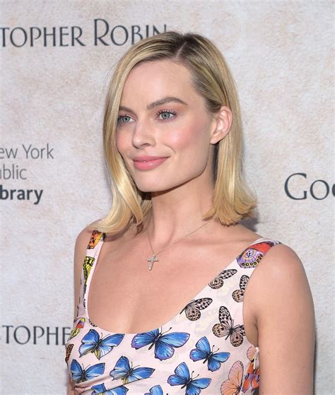 This young lad fluffed his chances at hooking up with margot robbie. 61 Sexy Margot Robbie Boobs Pictures Which Will Make You ...