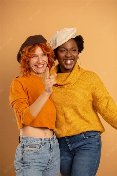 Free Photo Smiley Women Posing Together Medium Shot