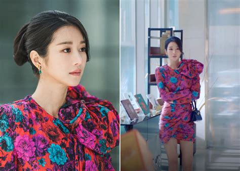 The series follows a selfless psych ward caretaker and an antisocial children's book writer. Seo Ye Ji's Stylish Outfits in "It's Okay to Not Be Okay"