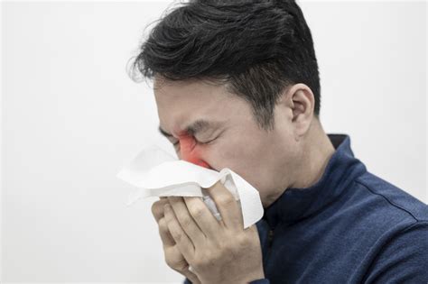 시도 때도 없는 콧물과 재채기…‘알레르기 비염
