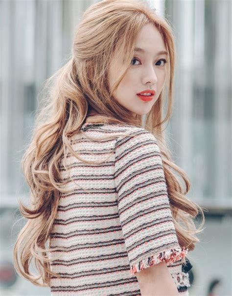 Official Korean Fashion Korean Hairstyles And Fashion Korean Hairstyles Women Korean