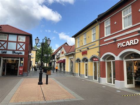 Hotel haus am rieth darbojas pārējo apmešanās vietu darbība, brīvdienu mājas, mājiņas un kūrorti aktivitātēs. Hotel Haus Am Rieth | Das einzige Hotel in Nettetal mit ...