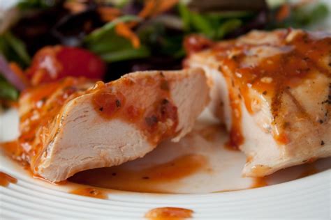 An easy recipe for grilled chicken breast uses a simple olive oil and soy sauce marinade that keeps the chicken nice and juicy. Grilled Chicken in Sun Dried Tomato Basil Vinaigrette ...