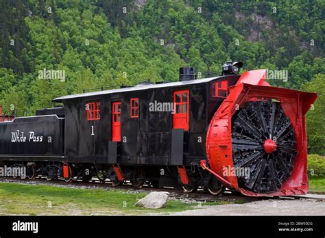 Rail Snow Plow High Resolution Stock Photography And Images Alamy