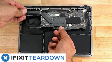 Ifixit Tears Down 13 Inch M2 Macbook Pro Dev And Gear