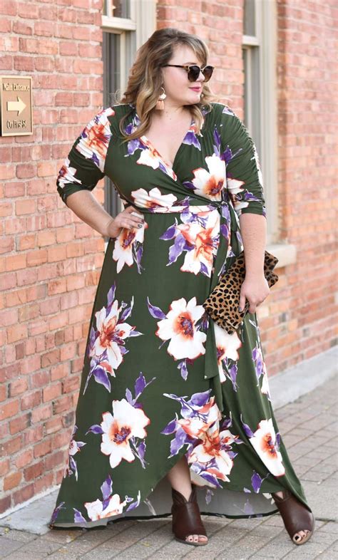 Flattering Wedding Guest Dresses For Plus Size