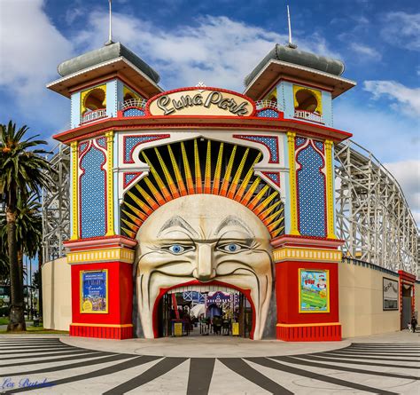 Luna park in melbourne is a beautiful blend of old world charm and modern technology. Luna Park, Melbourne - Just for Fun | Luna Park, Melbourne ...