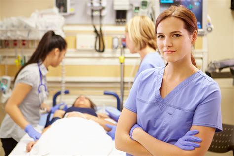 what skills does an emergency room nurse need thornbury nursing