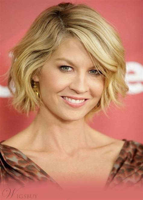 Womens Heat Friendly Short Wavy Hairstyles Synthetic Hair Wigs Lace
