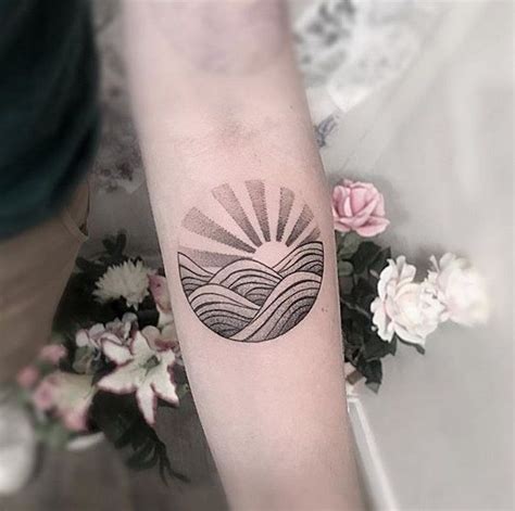 For these sun tattoo designs the fonts are different, but the characters and the meaning are the same. Sun Tattoo Design on the Inner Side of the Arm in Japanese ...