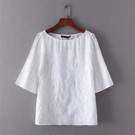 Plus Size Women Pullover Shirt Summer White Embroidery Short Sleeve