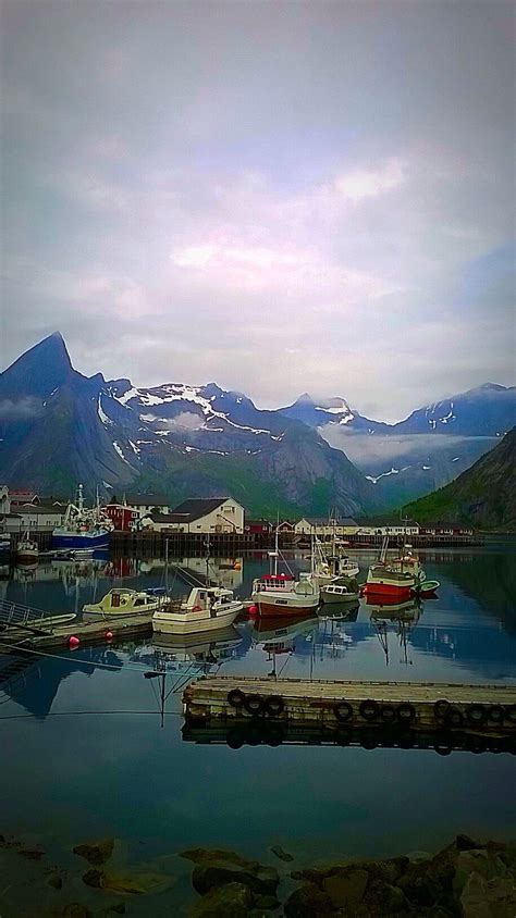 Reine Norway Fishing Village In Arctic Circle Arctic Circle