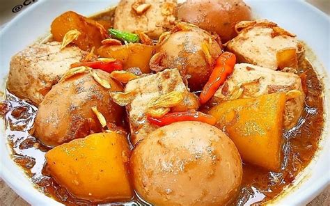 Setelah mengetahui resep dan cara membuat resep perkedel kentang, rasanya kurang lengkap jika kamu tidak mengetahui resep perkedel modifikasi dengan pala bubuk dan garam secukupnya. 3 Resep Semur Telur Enak dan Lezat, Bisa Dikreasikan ...