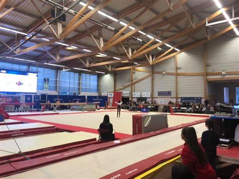 Les Gymnastes Stéphanoises Font Leur Show à Loccasion De La Sainté