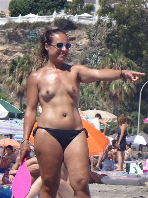 Topless Brunette Enjoying The Beach July 2014 Voyeur