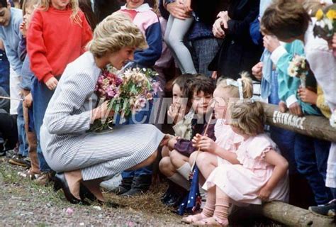Diana And Children Princess Diana Photo 19911780 Fanpop