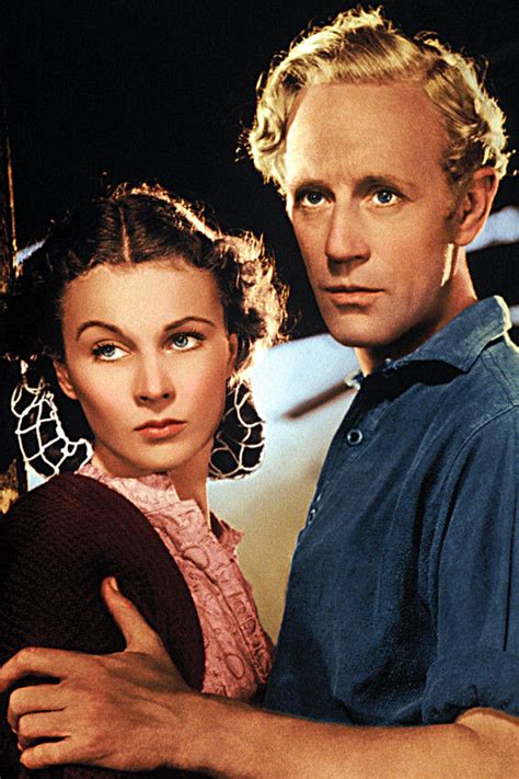 Vivien Leigh And Leslie Howard Gone With The Wind Wind Fan Victor