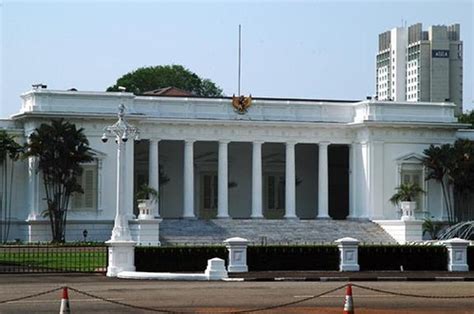 Tvri bertugas berdasarkan sk menteri penerangan republik indonesia no. Peringatan Hari Lingkungan Hidup Sedunia 2012 Istana ...