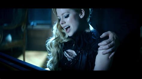 Let Me Go Music Video Avril Lavigne Photo 38717274 Fanpop