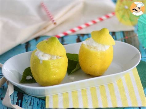 Non appena l'albume è semi montato, lo noterete dalla schiumetta in superficie, aggiungete 30 g di zucchero a in alternativa potete realizzare la nostra ricetta del sorbetto al limone senza albumi. Sorbetto al limone, la ricetta per prepararlo a casa ...