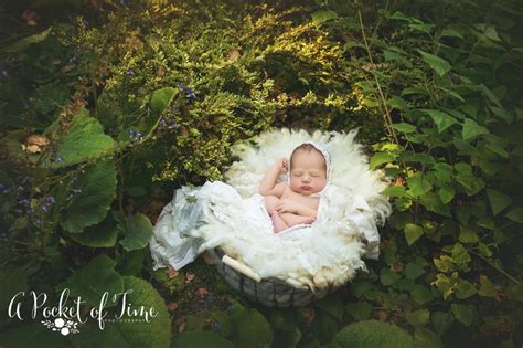 Silicon Valley Outdoor Newborn Photographer Baby I A Pocket Of Time