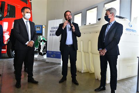 El ministro de transporte de la nación, mario meoni, falleció este viernes en un accidente automovilístico la publicación hace unas horas: Ariel Sujarchuk y los ministros Mario Meoni y Juan ...