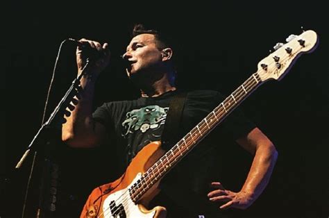 Doch eines hielt bassist mark hoppus in den letzten monaten vor seinen fans geheim: Mark Hoppus Ungkap Kisah Sedih di Balik Lirik "Adam's Song ...
