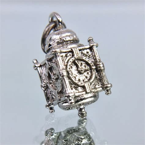 Marshall Field Co 925 Sterling Silver Chicago Clock Charm For Pendant