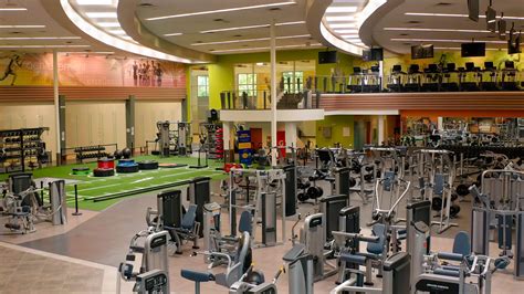 La Fitness Holiday Hours With Near Me Location 2023
