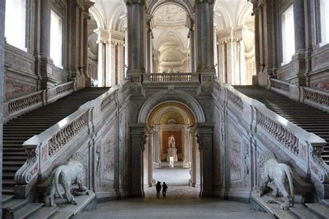 Numero telefono, indirizzo e mappa. Reggia di Caserta: storia, cosa vedere e info - Napoli Fans