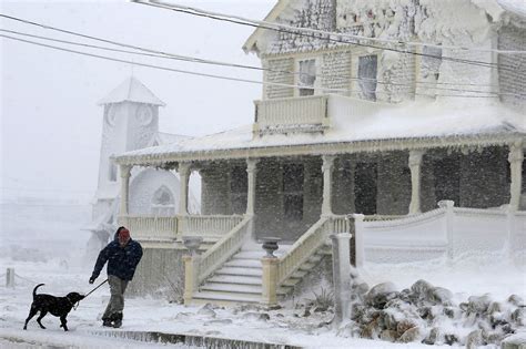 Blizzard Pounds Massachusetts Town For 14 Hours Nbc News
